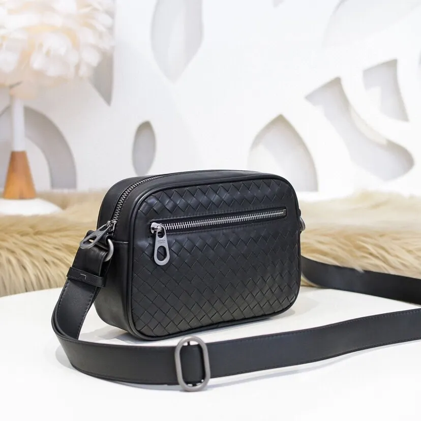 All categories 💚 Top version men’s bags 💚 BV 2024 new BV crossbody bag